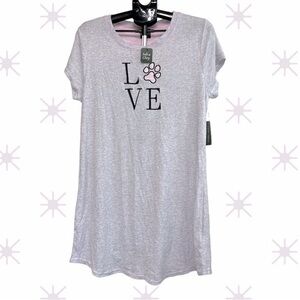 Laura Ashley - 4/$98 - ‘L O VE 🐾 ‘ sleepshirt. SZ: M,XL. NWT.